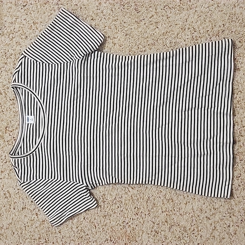 Old Navy Fitted Striped Tee